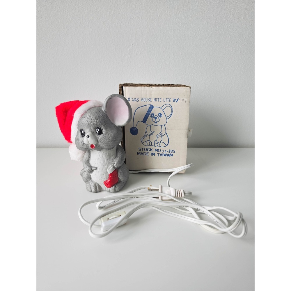 Vintage Christmas Mouse Night Light Santa Hat Stocking 54-385 Taiwan with Box